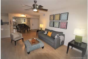 19701 E Country Club Dr, Aventura, FL 33180, Sold 10/23/21