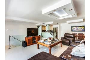 5415 Collins Ave, Miami Beach, FL 33140, Sold 12/02/21