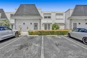 712 NE 26th Ave, Hallandale Beach, FL 33009, Sold 08/19/21