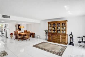712 NE 26th Ave, Hallandale Beach, FL 33009, Sold 08/19/21