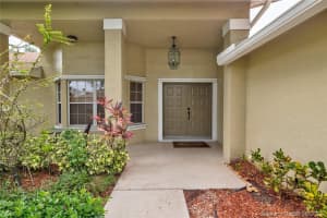10301 SW 16th Pl, Davie, FL 33324, Sold 08/19/21