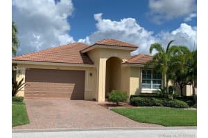 3381 SW Porpoise Cir, Stuart, FL 34997, Sold 08/03/21