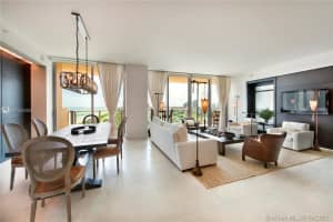 1455 Ocean Dr, Miami Beach, FL 33139, Sold 04/11/22