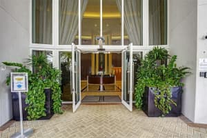 15811 Collins Ave, Sunny Isles Beach, FL 33160, Sold 08/22/21