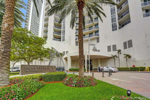 15811 Collins Ave, Sunny Isles Beach, FL 33160, Sold 08/22/21