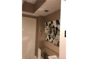 2711 S Ocean Dr, Hollywood, FL 33019, Sold 12/10/21