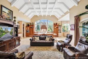 9004 NW 70th Ct, Parkland, FL 33067, Sold 08/26/21