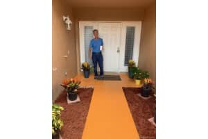 12017 S Las Palmas Dr, Pembroke Pines, FL 33025, Sold 08/11/21
