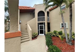 301 SW 86th Ave, Pembroke Pines, FL 33025, Sold 08/31/21