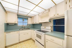 2731 NE 14th Street Causeway, Pompano Beach, FL 33062, Sold 09/03/21