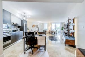 9821 E Bay Harbor Dr, Bay Harbor Islands, FL 33154, Sold 10/09/21