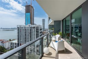 460 NE 28th St, Miami, FL 33137, Sold 12/22/21