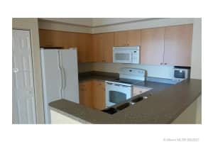 7930 N Nob Hill Rd, Tamarac, FL 33321, Sold 10/15/21