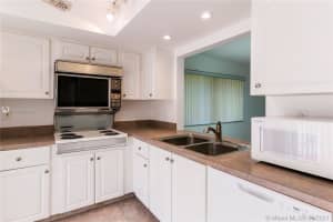 9610 Oakburst Ln A9, Tamarac, FL 33321, Sold 07/30/21