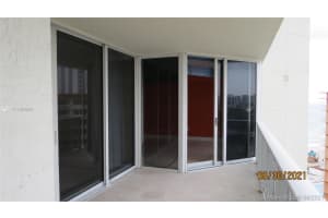 19333 Collins Ave, Sunny Isles Beach, FL 33160, Sold 08/20/21