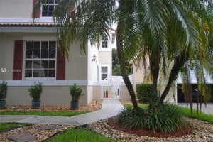 14992 SW 51st St, Davie, FL 33331, Sold 08/11/21