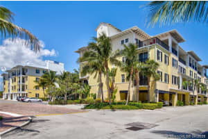303 E Latitude Cir, Delray Beach, FL 33483, Sold 09/17/21