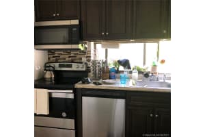 17021 N Bay Rd, Sunny Isles Beach, FL 33160, Sold 12/16/21