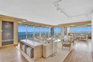 3 Grove Isle Dr, Coconut Grove, FL 33133, Sold 05/16/22