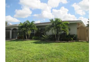 8108 NW 75th Ave, Tamarac, FL 33321, Sold 01/19/22