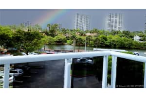 20505 E Country Club Dr, Aventura, FL 33180, Sold 08/20/21
