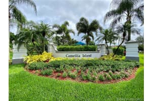 1313 Camellia Cir, Weston, FL 33326, Sold 08/26/21