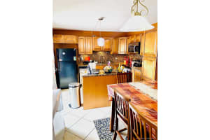 554 Springdale Cir, Palm Springs, FL 33461, Sold 10/22/21