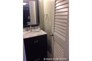 430 Commodore Dr, Plantation, FL 33325, Sold 08/19/21
