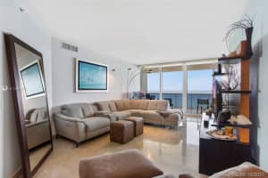 4779 Collins Ave, Miami Beach, FL 33140, Sold 01/20/22