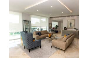 2645 S Bayshore Dr, Miami, FL 33133, Sold 10/01/21