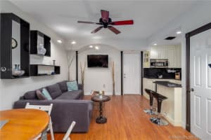 934 Michigan Ave, Miami Beach, FL 33139, Sold 10/07/21