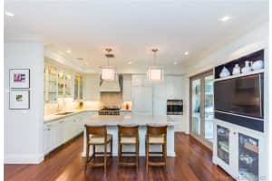 7441 SW 56th Ct, Miami, FL 33143, Sold 06/30/21