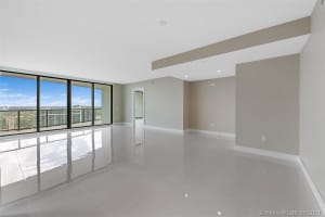 100 E Las Olas Blvd #2401, Fort Lauderdale, FL 33301, Sold 12/15/21