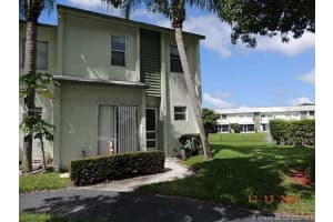 885 Crystal Lake Dr, Pompano Beach, FL 33064, Sold 10/08/21