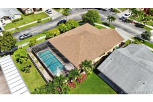 10200 SW 15th Pl, Davie, FL 33324, Sold 08/04/21