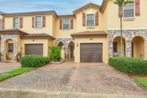 3757 NE 4th St, Homestead, FL 33033, Sold 08/12/21