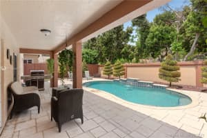 5344 NW 111th Ct, Doral, FL 33178, Sold 09/07/21