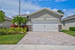 SE Pinehurst Ct, Hobe Sound, FL 33455, Sold 09/23/21
