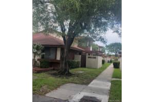 525 NW 210th St, Miami, FL 33169, Sold 01/04/22