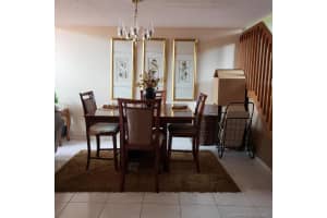 525 NW 210th St, Miami, FL 33169, Sold 01/04/22