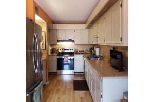 525 NW 210th St, Miami, FL 33169, Sold 01/04/22