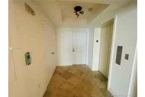 1331 Brickell Bay Dr #1402, Miami, FL 33131, Sold 09/10/21