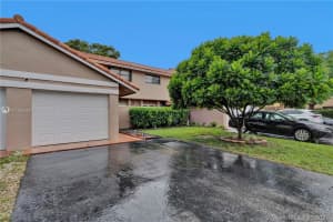9035 SW 113th Pl Cir W, Miami, FL 33176, Sold 08/31/21