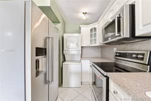 1555 W 44th Pl, Hialeah, FL 33012, Sold 08/06/21