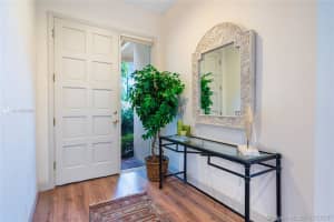 20809 NE 37th Pl, Miami, FL 33180, Sold 09/10/21