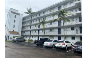 8750 Sherman Cir N, Miramar, FL 33025, Sold 10/01/21