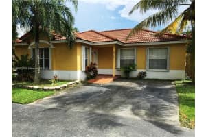 5757 NW 97th Pl, Doral, FL 33178, Sold 12/24/21