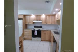 7886 NW 84th Terrace, Tamarac, FL 33321, Sold 08/27/21