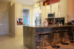 2740 E Aragon Blvd, Sunrise, FL 33313, Sold 09/10/21