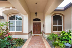 2203 SW 132nd Way, Davie, FL 33325, Sold 09/27/21